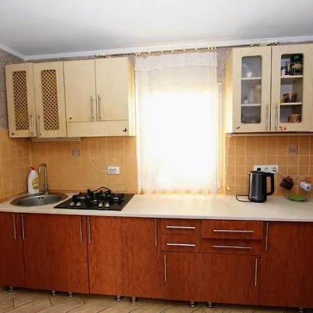 Hrystyna * Yablunytsia